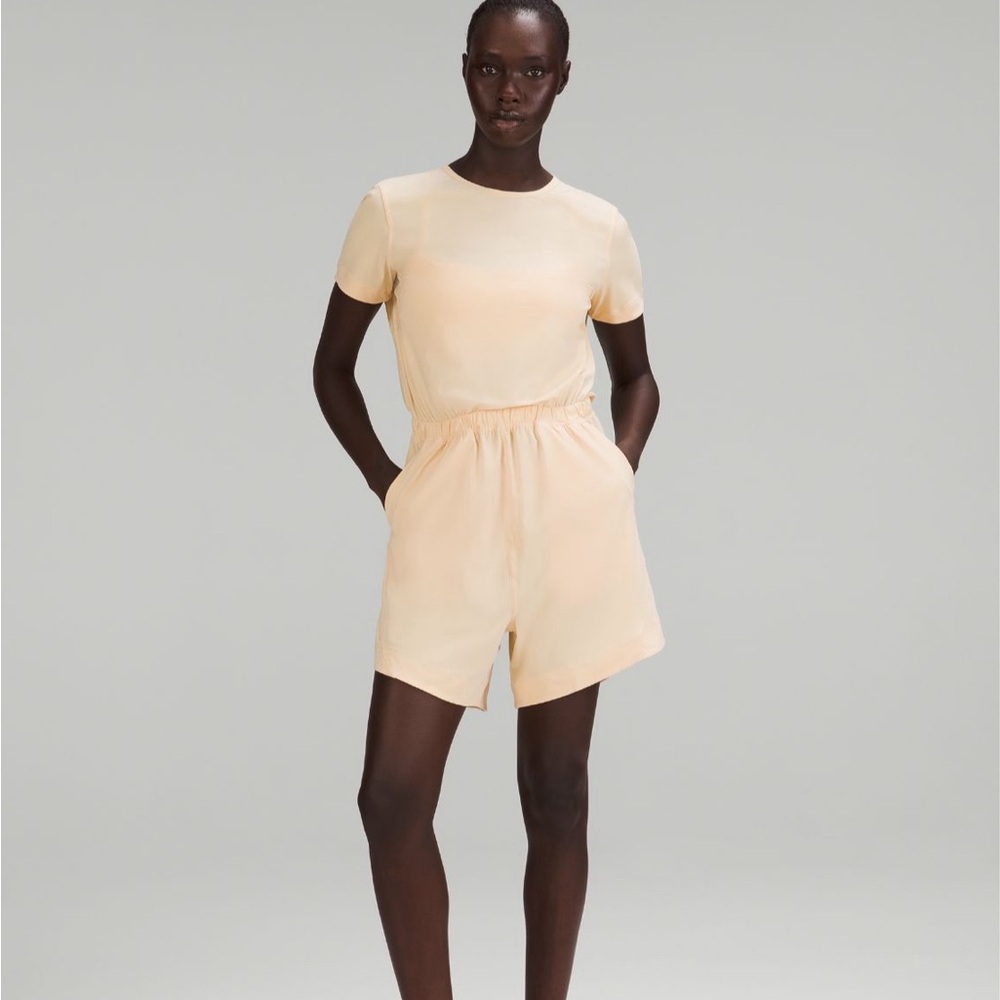 Lululemon Lightweight High-Neck Romper Size 6 NEW